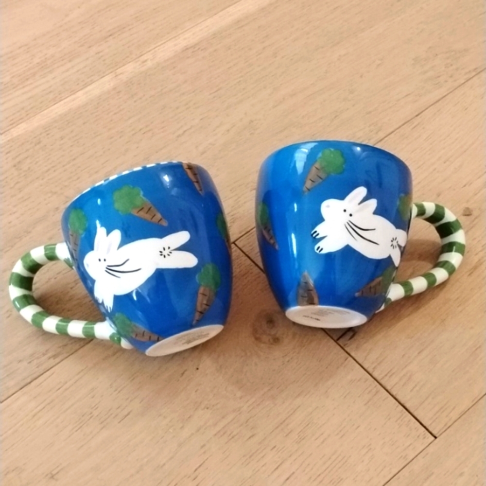Demdaco coffe mug set of 2